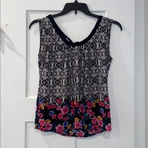 Junior’s Dress Top